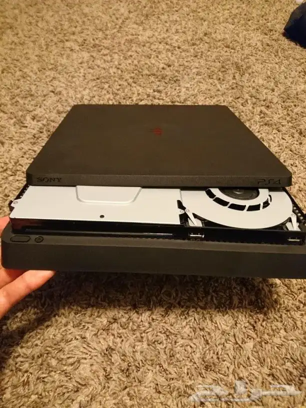 جميع قطع بلايستيشن 4 سليم وفات 3
