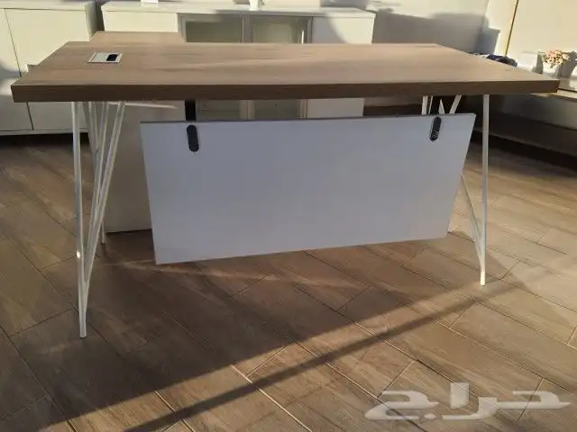تصنيع مكاتب مودرن خشبي وأبيض 2