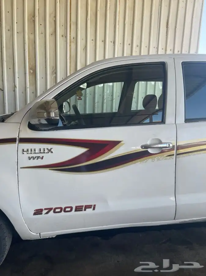 يتوفر لدينا قطع غيار هايلوكس 2014 8