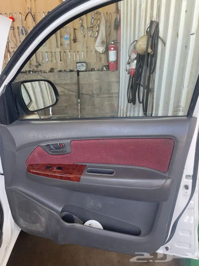 يتوفر لدينا قطع غيار هايلوكس 2014 16