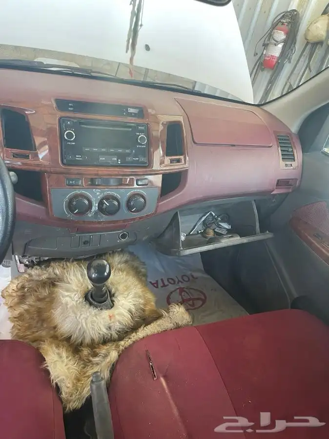 يتوفر لدينا قطع غيار هايلوكس 2014 25