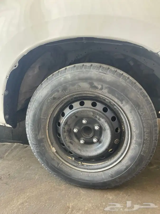 يتوفر لدينا قطع غيار هايلوكس 2014 14