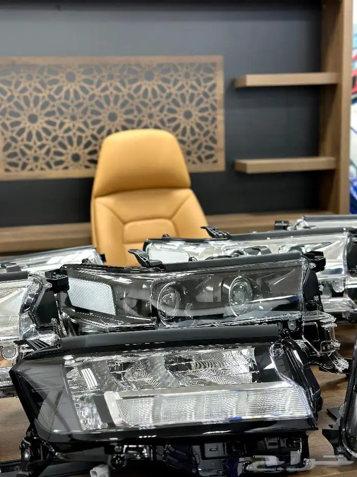 شمعات لاندكروزر موديل 2015 الين 2023 اصلي وكاله 0