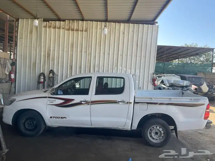 يتوفر لدينا قطع غيار هايلوكس 2014 0