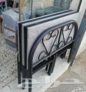 كراسي حديد كراسي خشب مراتب بطانيات مخدات مفارش طرحات 14