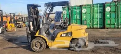 فوركلفت رافعات شوكيه وكرينات بجميع انواعها إيجار شهري ويومي 5