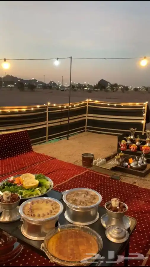 تجهيز مخيمات في حائل مع عمال ضيافة 19