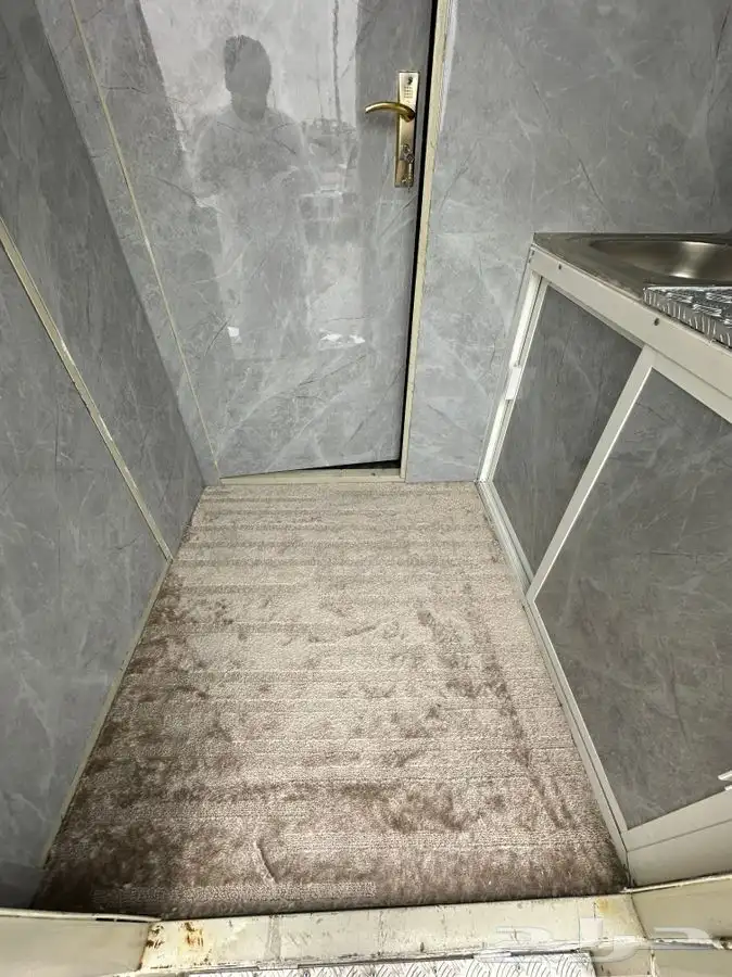 كارافان 8