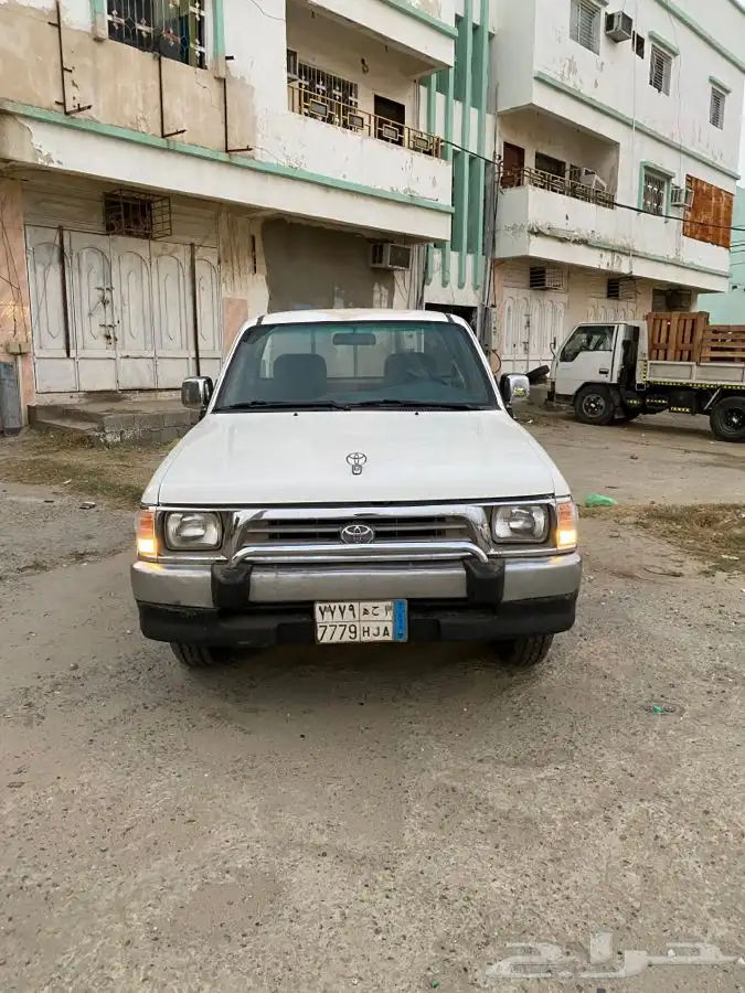 للبيع هايلوكس 2000 غمارة نظيفة 6