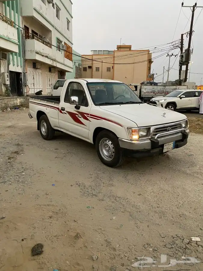 للبيع هايلوكس 2000 غمارة نظيفة 5