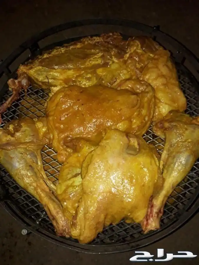 تجهيز مخيمات في حائل مع عمال ضيافة 37