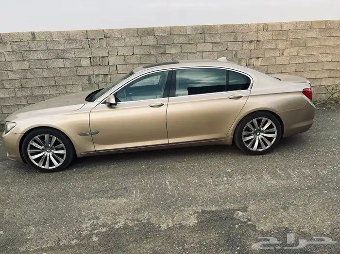 بي ام 2010حجم 740 0