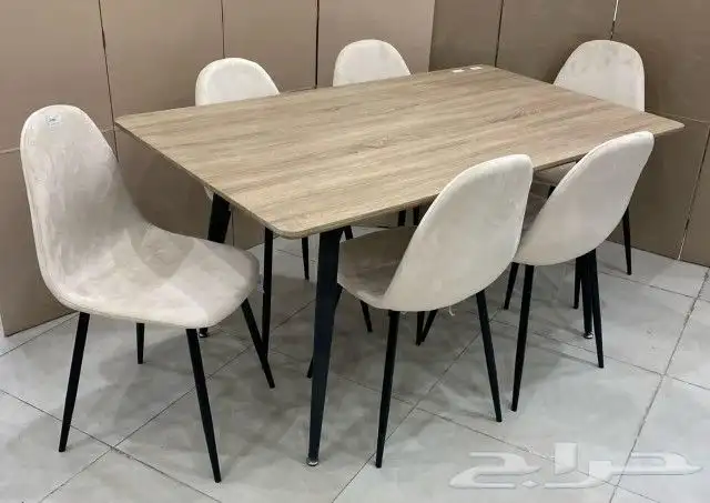 طاولات طعام جودة ممتازة تركي صيني ماليزي جديد بالكرتون 18