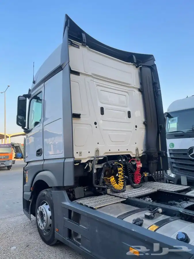 راس مرسيدس اكتروس 2019 - 1845 فل بطاقة جمركية 6