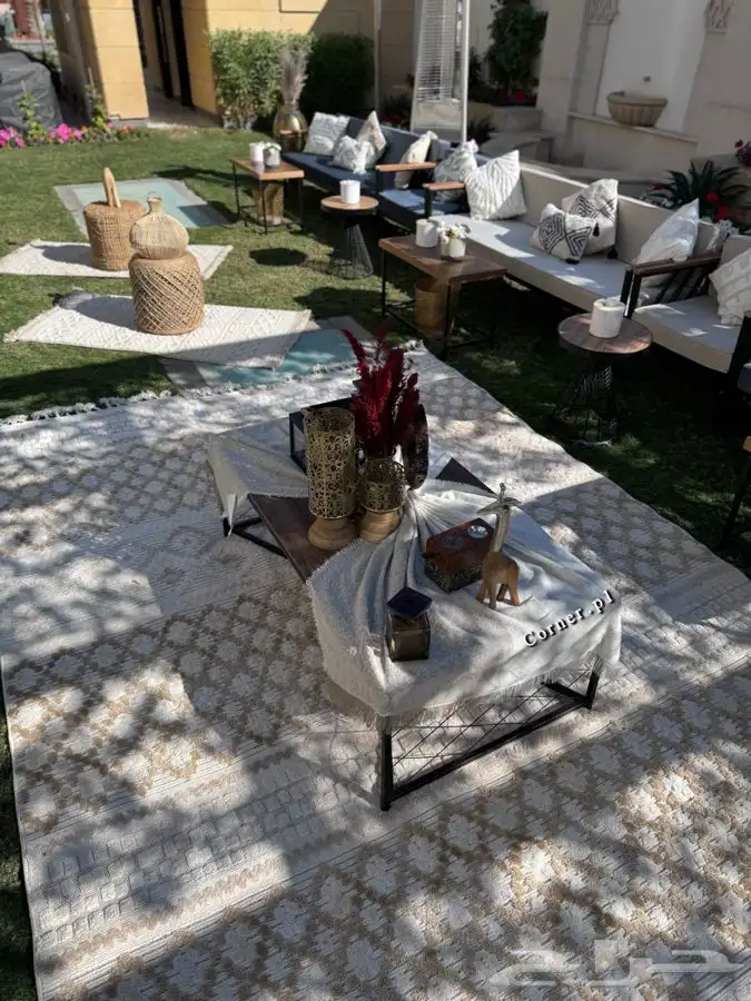 تاجير جلسات خارجية 3