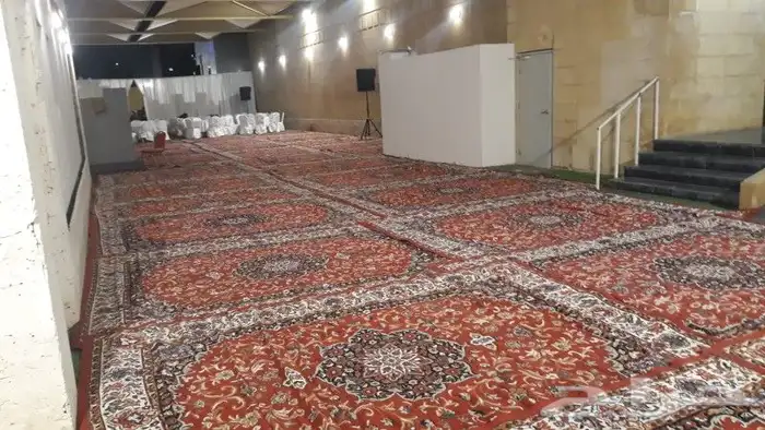 اجار...كراسي احمر زل.سجاد مناسبات 8