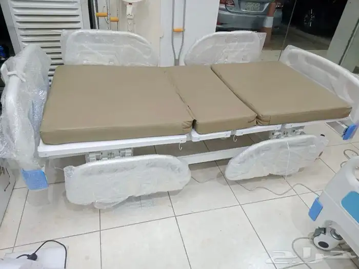 سرير طبي للمرضى جديد 5 حركات كهربائي جوانب فايبر 1