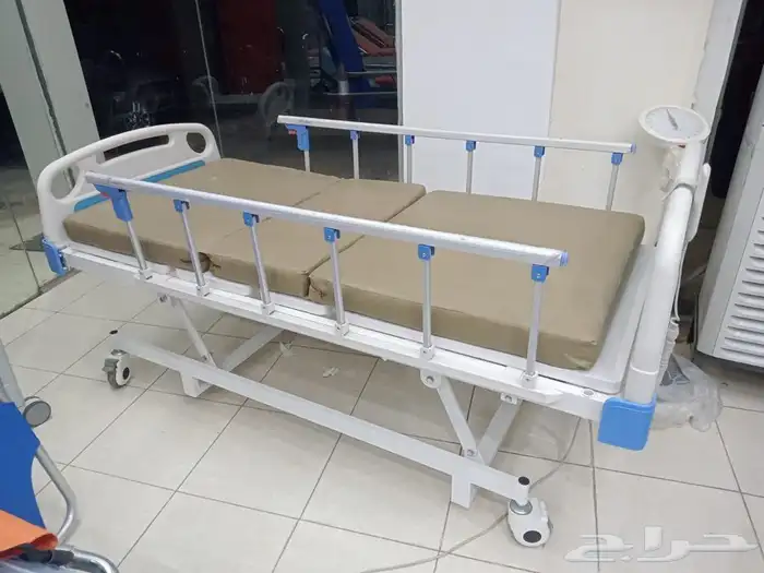 سرير طبي للمرضى بكج كامل 1