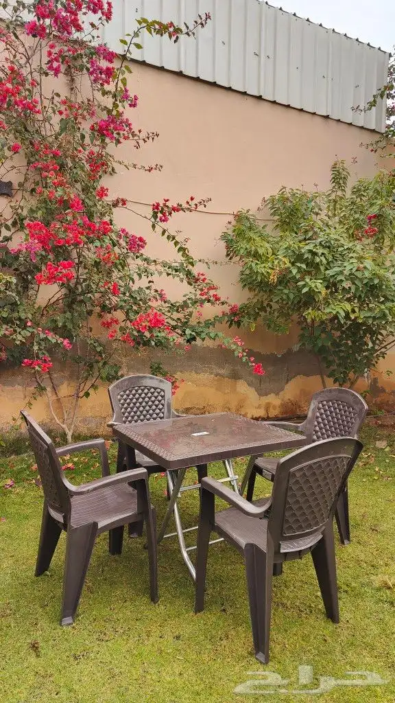 طقم طاولة مستطيل بلاستيك تسفيط مع 4 كراسي اليمان 0