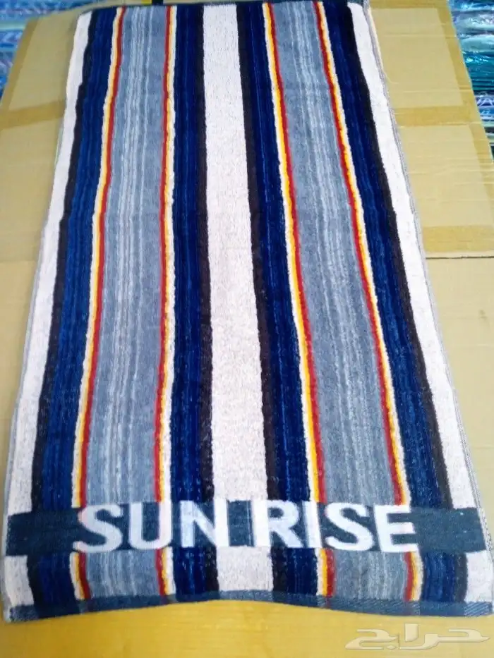 مناشف قطن مصرية وسط ملونه 6