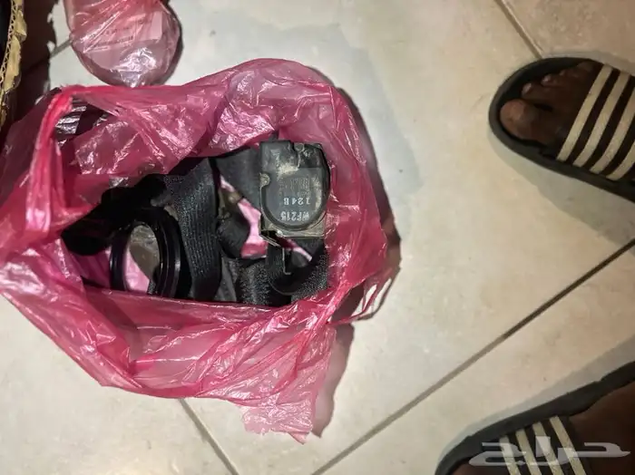 قطع واكسسوارات bmw E30 جديدة 12