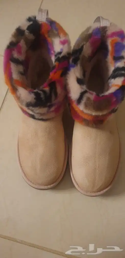 بوت UGG 0