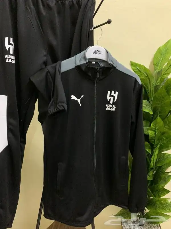 بلوفرات الهلال - جاكيتات الهلال 1