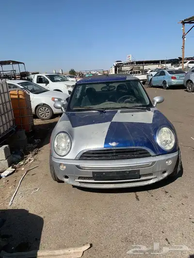 منى كوبر 2006 جميع القطع للبيع ماشي 65 الف ماعدا الجربوكس 0