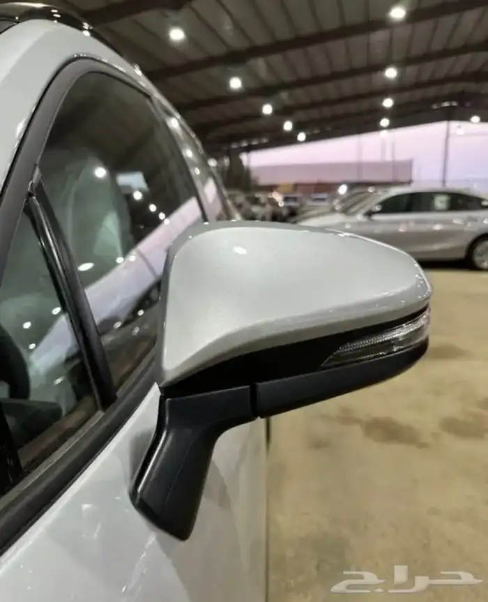 تايوتا كرولا كروس XLE هايبرد 2024 3