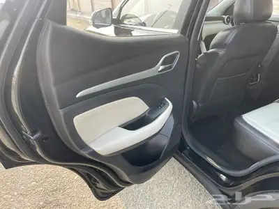 تم البيع 32