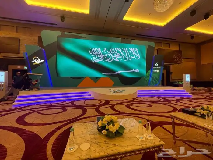 شاشات للايجار 4