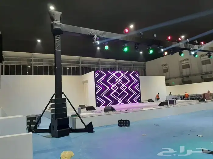 شاشات للايجار 9