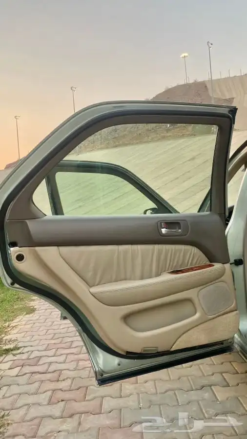 لكزس LS 400 ( مباع ) 45