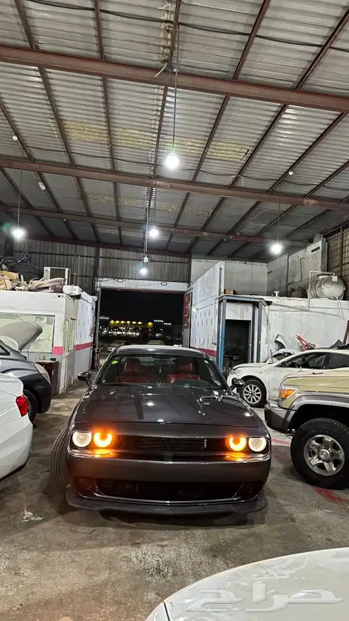 ورشه سيارات 1