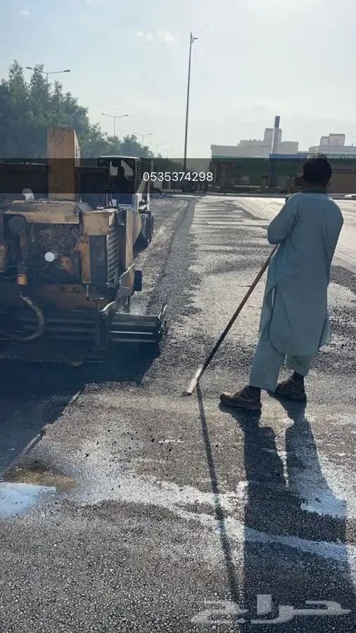 تأجير معدات أسفلت فرادة صغيرة رصاصة كفرات 1