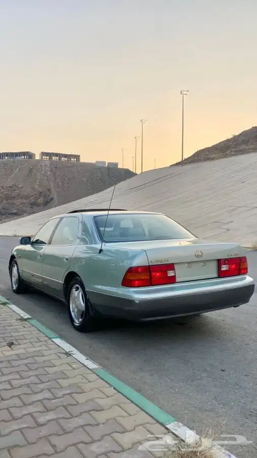 لكزس LS 400 ( مباع ) 17