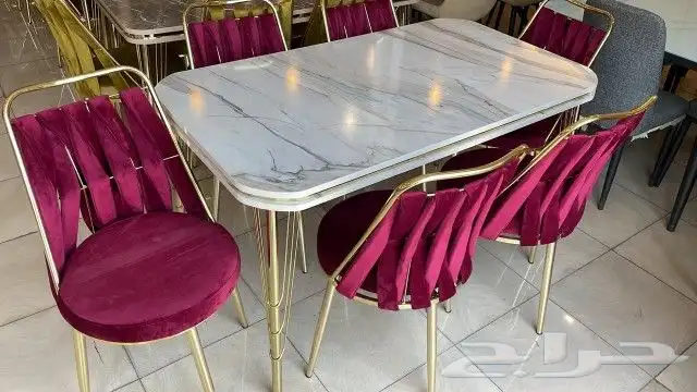 طاولات طعام جديد بالكرتون 26