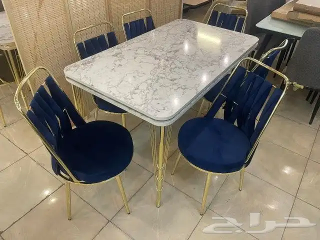 طاولات طعام جديد بالكرتون 28