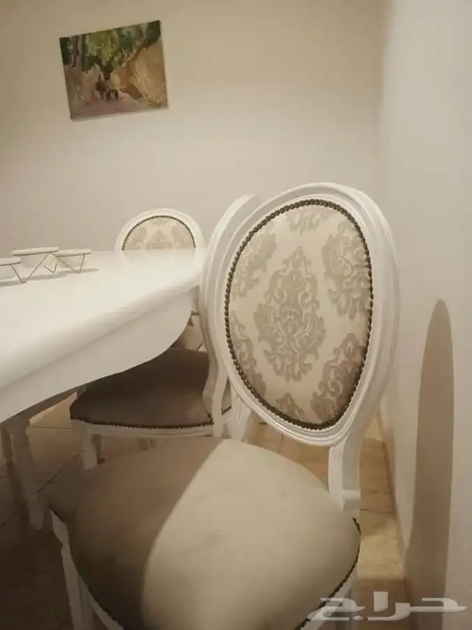 طاولات طعام 8