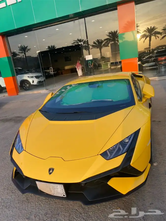 لامبورجيني للايجار لاول مرة بالرياض 4