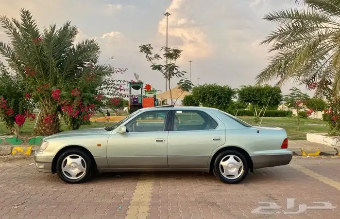 لكزس LS 400 ( مباع ) 2