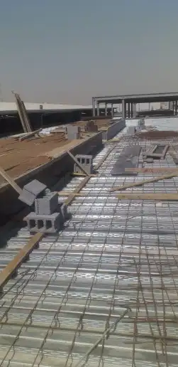 اعمال ارضيات الكافي والخرسانة ومايكرو سمنت بردورات انترلوك 12