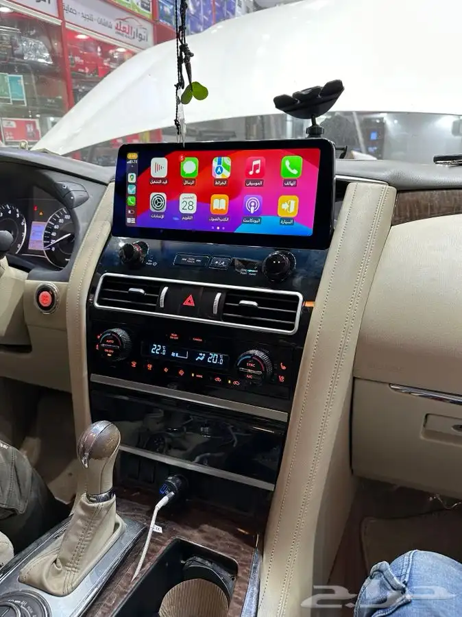 شاشه نيسان باترول شكل 2023 بدون تجريح 4