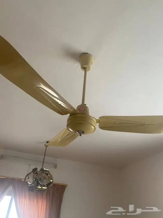 للبيع ثريات ومراوح سقف محافظه حريملاء 1