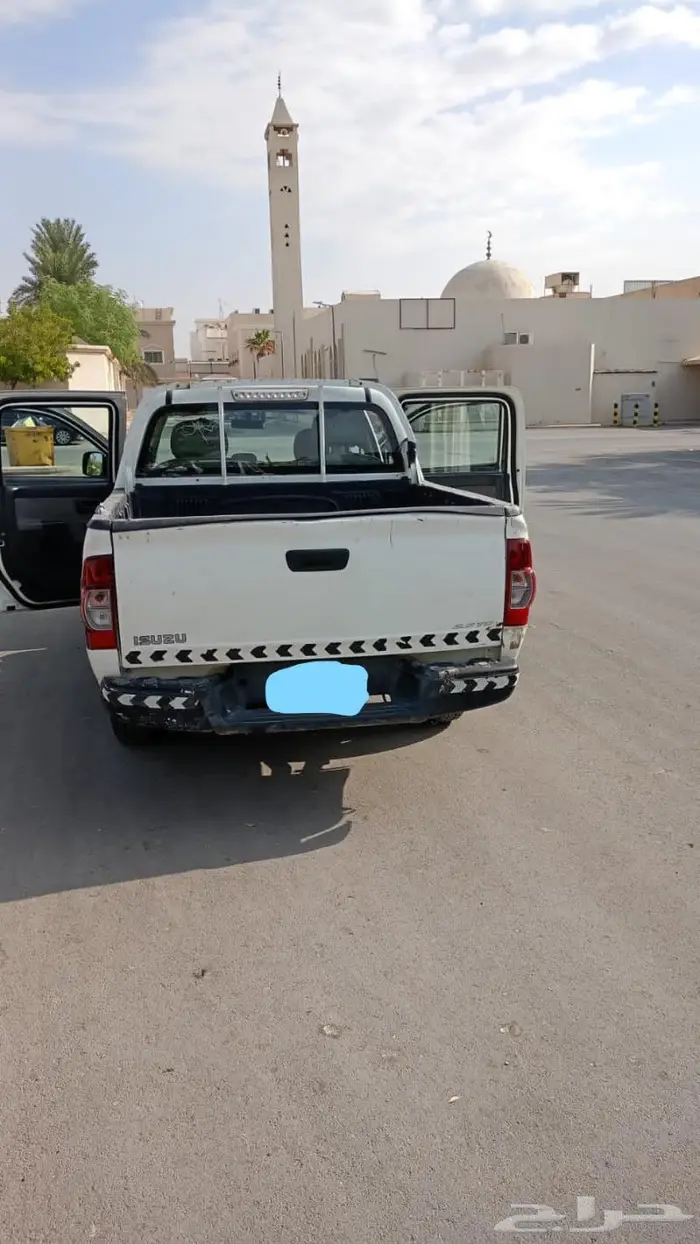 ايسوزو بكب غمارتين عادي ديزل 2012 11