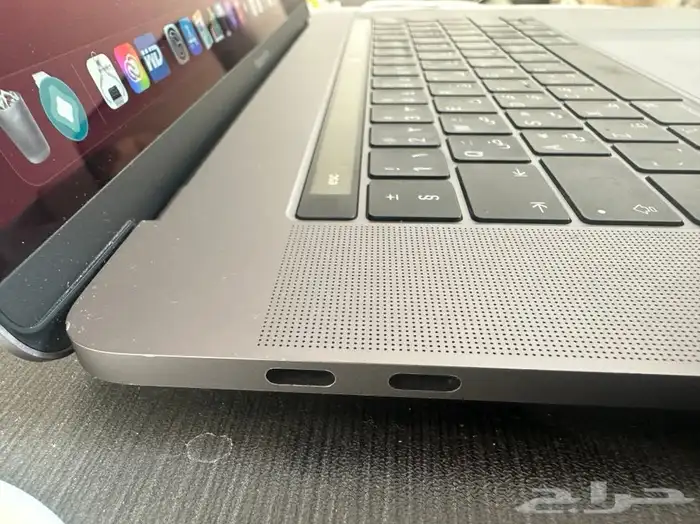 ماك بوك برو 15 انش - آي 9 - الرام 16 5