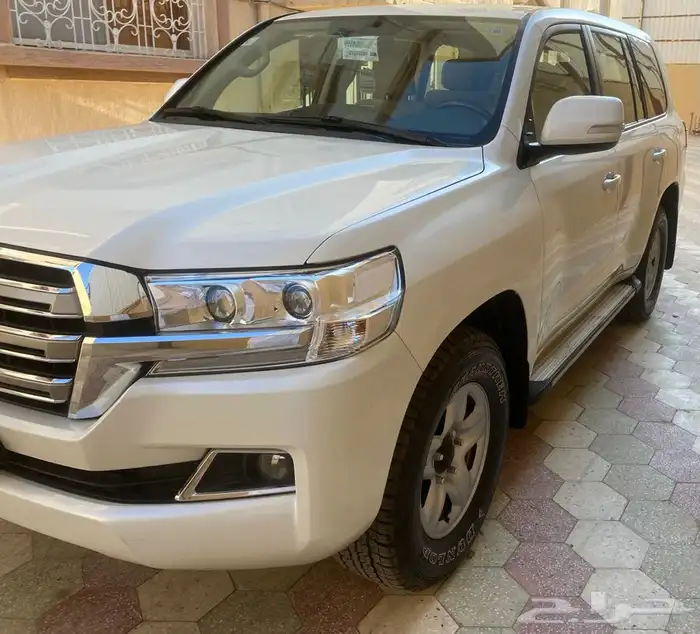 لاندكروزر 2018 6 سرندل 0