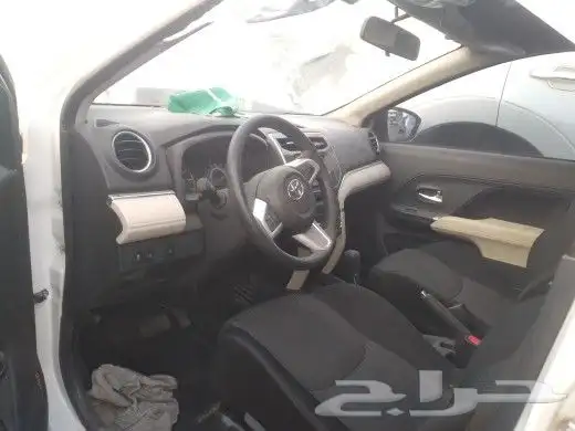 تويوتا راش مصدوم 2023قطع غيار 14