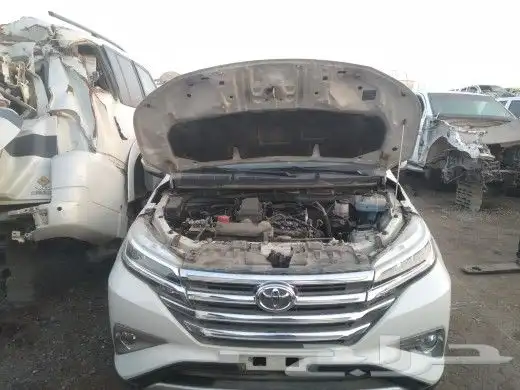 تويوتا راش مصدوم 2023قطع غيار 12