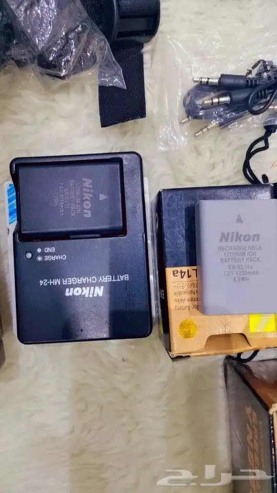 كاميرا نيكون D5200 بجميع العدسات والإكسسوارات 9